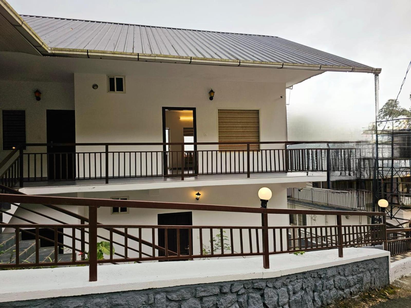 לינה וארוחת בוקר Devikolam Rock And Mist Munnar מראה חיצוני תמונה